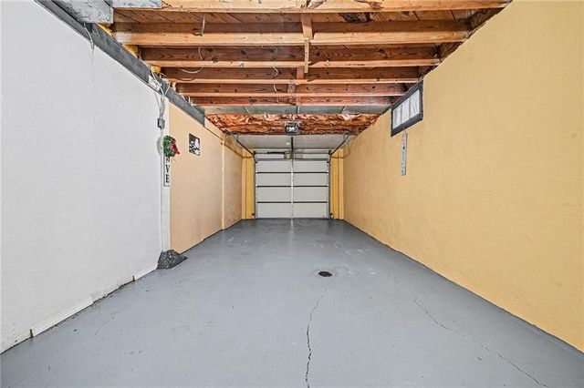 2311 S 15th Street, St Joseph, MO 64503