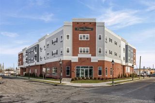 227 4th Avenue 208G, Bay Shore, NY 11706