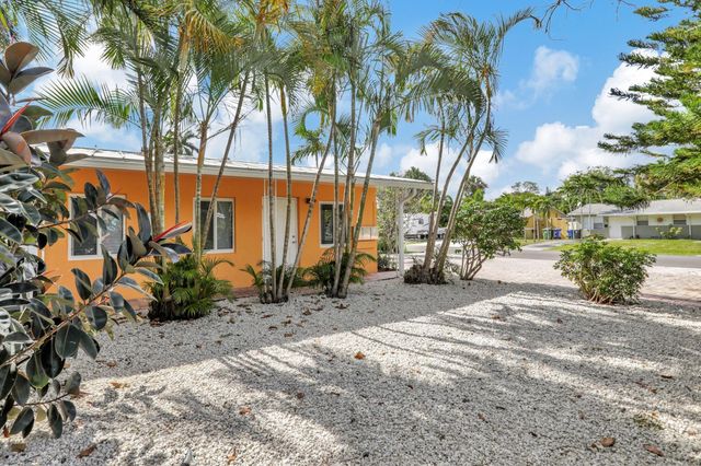 1000 SW 30th Street 1, Fort Lauderdale, FL 33315