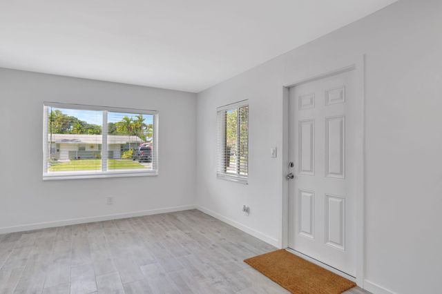 1000 SW 30th Street 1, Fort Lauderdale, FL 33315