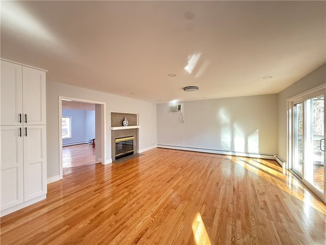 26 Trout Brook Lane, Scituate, RI 02831