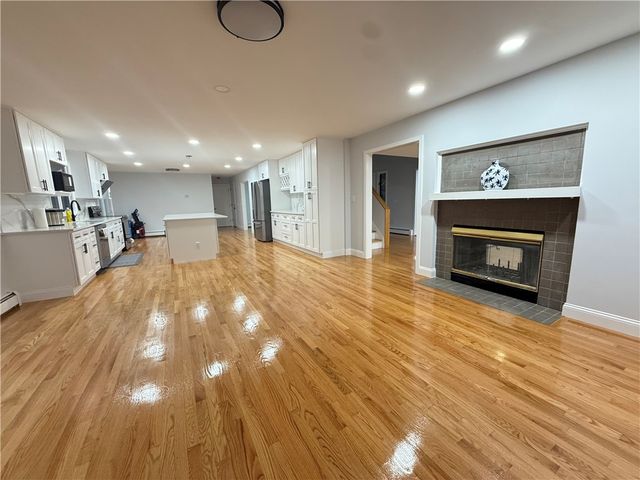 26 Trout Brook Lane, Scituate, RI 02831