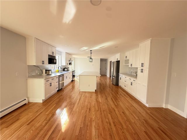 26 Trout Brook Lane, Scituate, RI 02831