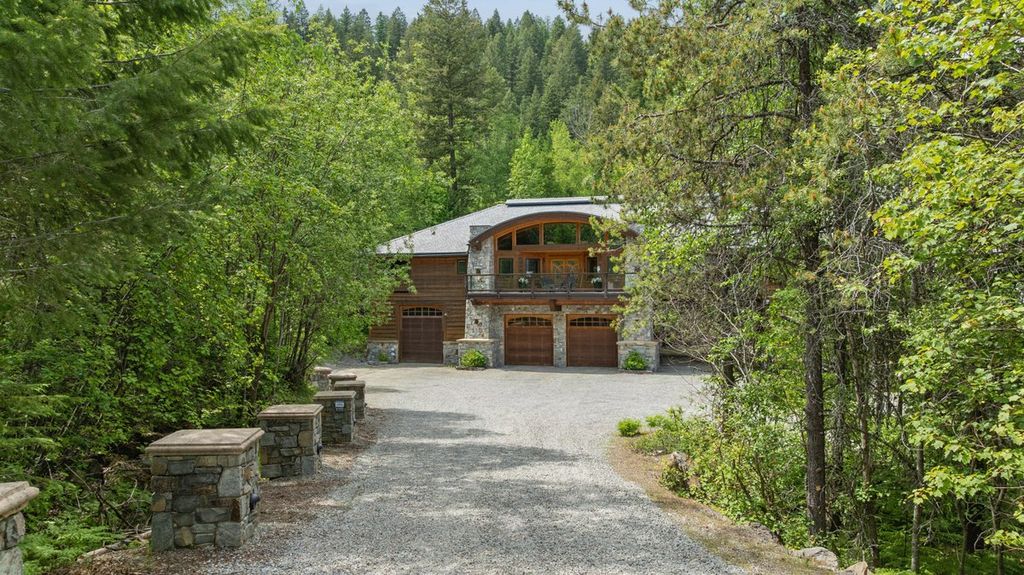1725 Lion Mountain Drive, Whitefish, MT 59937 photo 2
