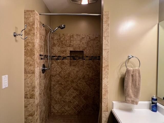 120 Delmar Avenue, Newark, OH 43055