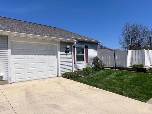 120 Delmar Avenue, Newark, OH 43055
