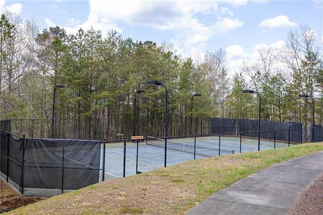 12 Signal Mountain Circle, Cartersville, GA 30121