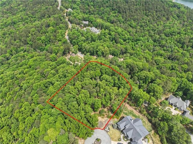 12 Signal Mountain Circle, Cartersville, GA 30121