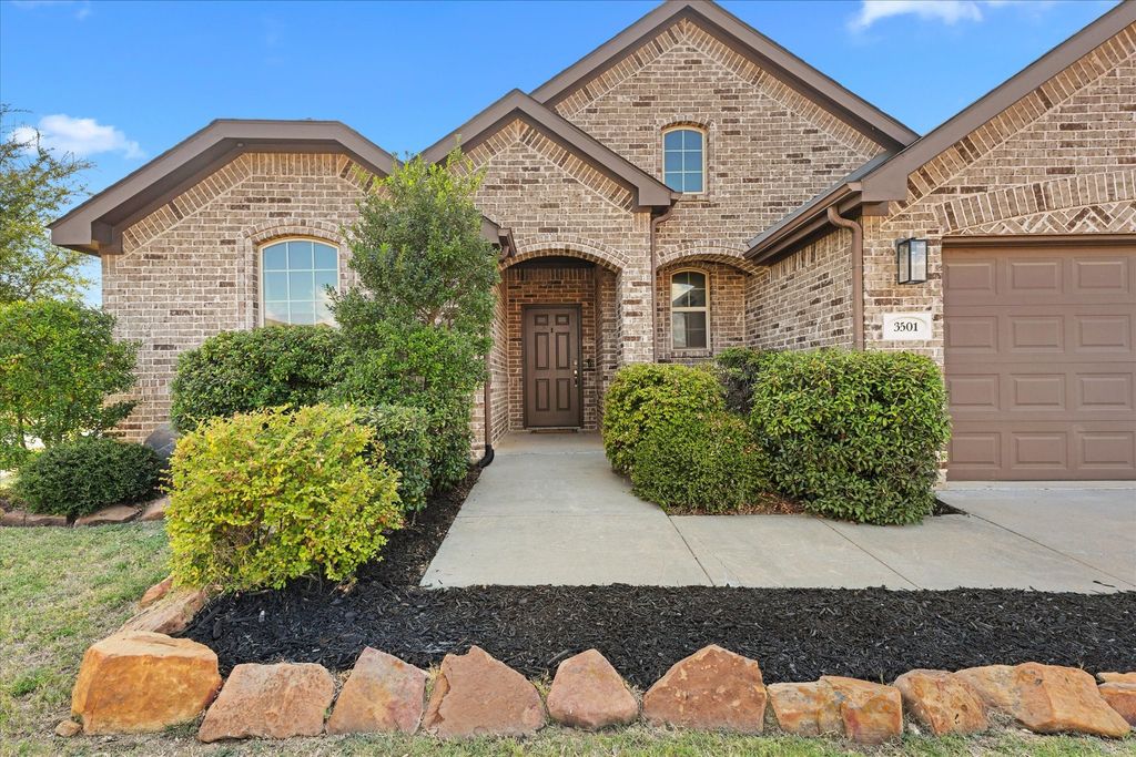 3501 Meadowtrail Lane, Denton, TX 76207 — photo 3