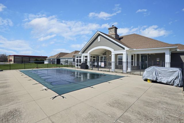 8165 Summitpoint Place, Lewis Center, OH 43035