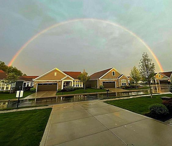 8165 Summitpoint Place, Lewis Center, OH 43035