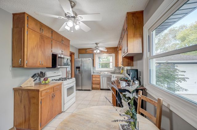 325 Church Hill Road, Somerset, WI 54025