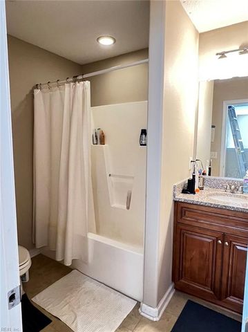 8202 Edwin DR, Norfolk, VA 23505