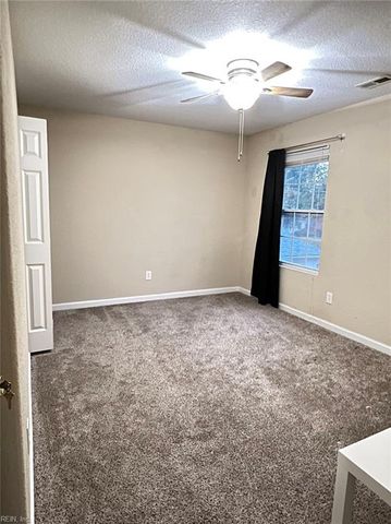 8202 Edwin DR, Norfolk, VA 23505