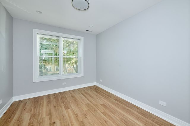 5804 N Maplewood Avenue 1, Chicago, IL 60659