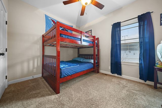 1934 Hygeia Rd, Greenbrier, TN 37073