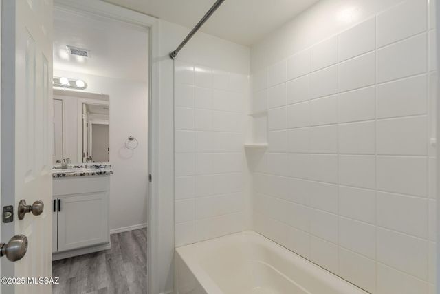 1620 N Wilmot Rd Unit E147, Tucson, AZ 85712