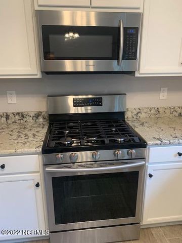 216 Murdock Way, New Bern, NC 28560