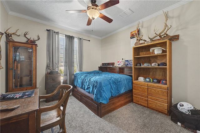 13161 Reams Road, Gentry, AR 72734