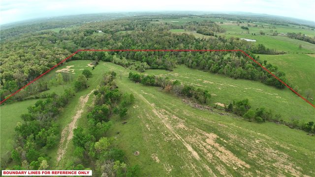 13161 Reams Road, Gentry, AR 72734