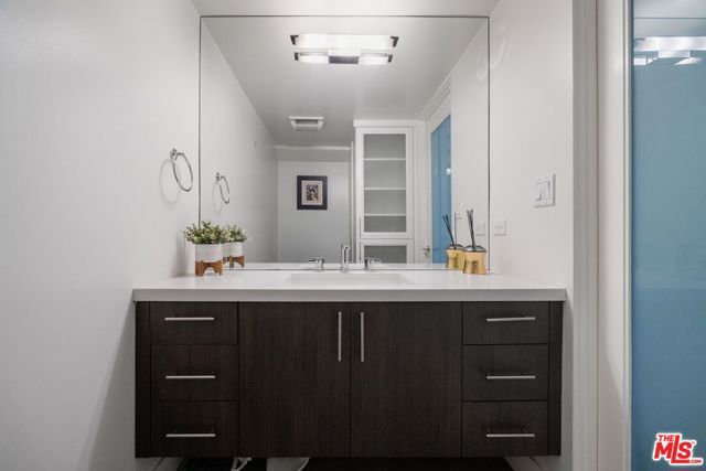 11023 Fruitland Drive 104, Studio City (los Angeles), CA 91604