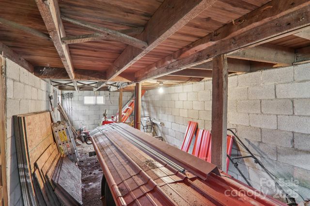 301 Parris Branch Road, Sylva, NC 28779