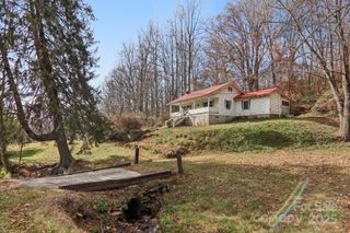 301 Parris Branch Road, Sylva, NC 28779