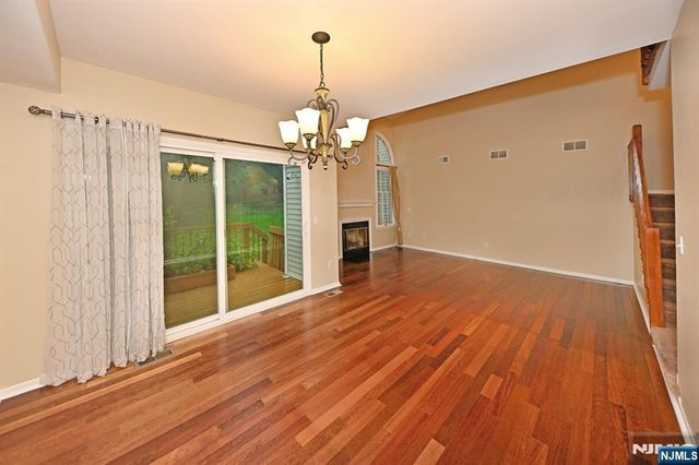 6 Erin Way 404, Lincoln Park Borough, NJ 07035