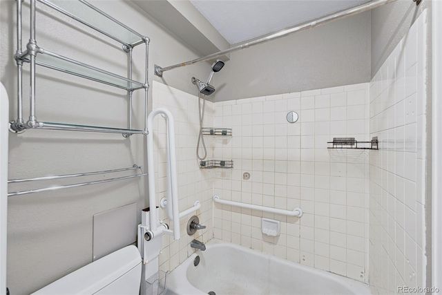 5715 W Atlantic Place 101, Denver, CO 80227
