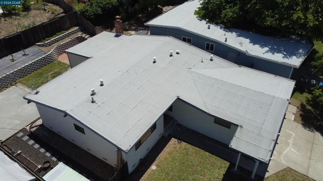 322 Los Cerritos Dr., Vallejo, CA 94589