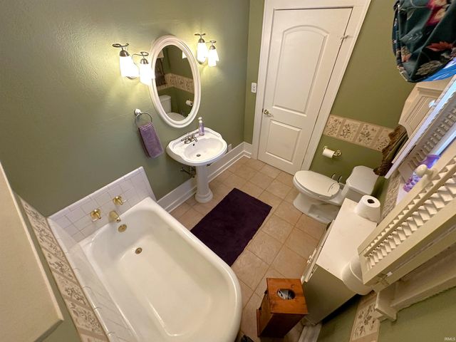 2636 N Peterson Drive, Monticello, IN 47960