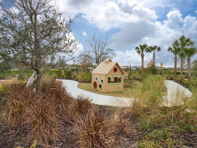 8504 SNOWFALL STREET, Sarasota, FL 34241