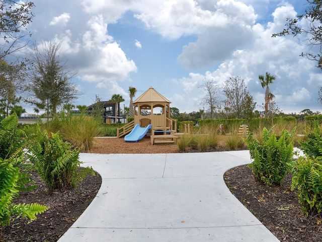 8504 SNOWFALL STREET, Sarasota, FL 34241