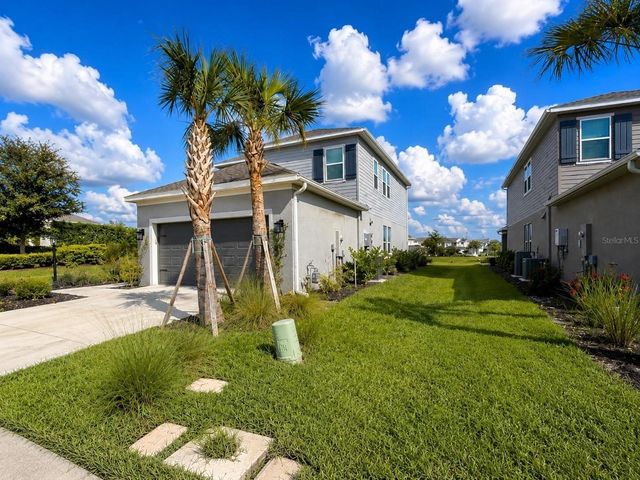 8504 SNOWFALL STREET, Sarasota, FL 34241