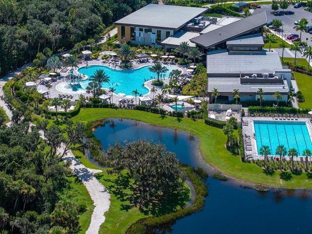8504 SNOWFALL STREET, Sarasota, FL 34241