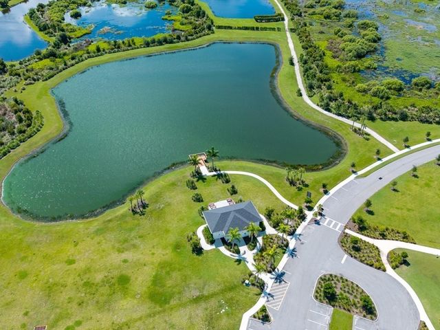 8504 SNOWFALL STREET, Sarasota, FL 34241
