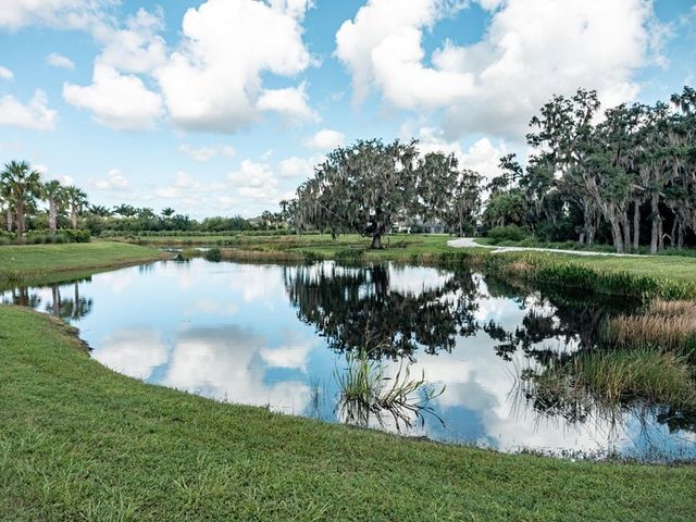 8504 SNOWFALL STREET, Sarasota, FL 34241