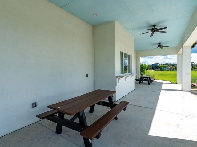 8504 SNOWFALL STREET, Sarasota, FL 34241