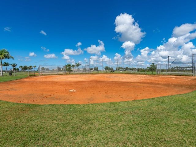 8504 SNOWFALL STREET, Sarasota, FL 34241