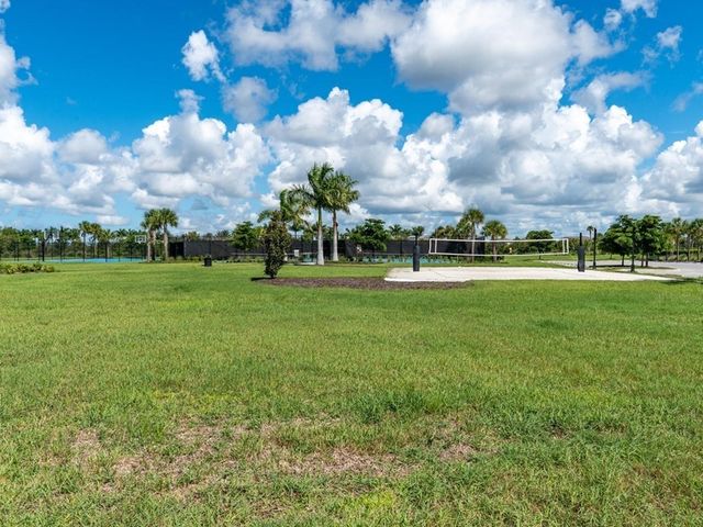 8504 SNOWFALL STREET, Sarasota, FL 34241
