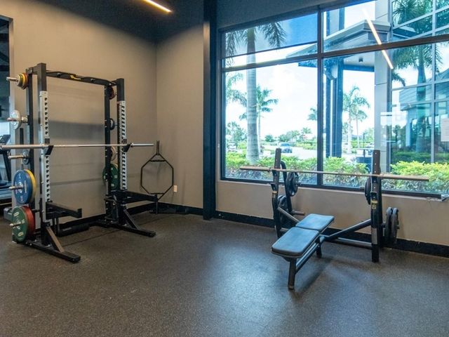 8504 SNOWFALL STREET, Sarasota, FL 34241