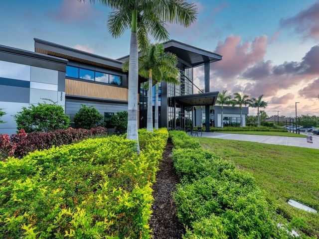 8504 SNOWFALL STREET, Sarasota, FL 34241