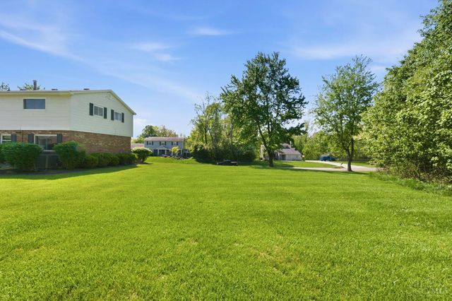 8046 Blairhouse Drive, Anderson Twp, OH 45244