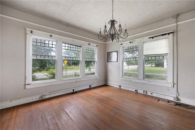 308 W Main Street, Atkins, AR 72823