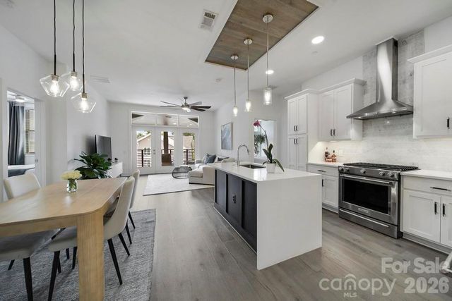 2401 Euclid Avenue 301, Charlotte, NC 28203