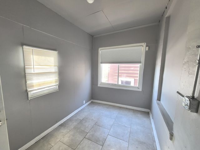 4219 W Cullerton Street, Chicago, IL 60623