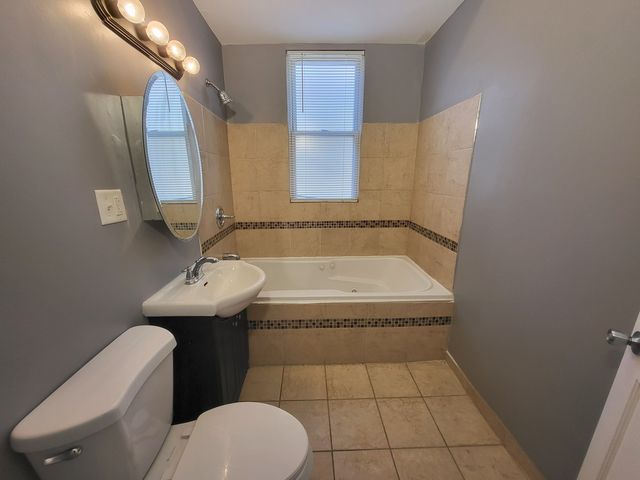 4219 W Cullerton Street, Chicago, IL 60623