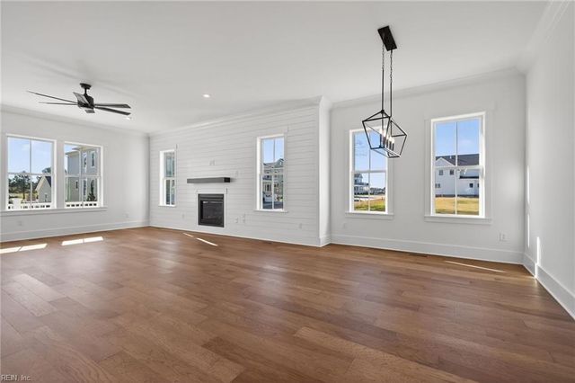 306 Bayside AVE, Cape Charles, VA 23310