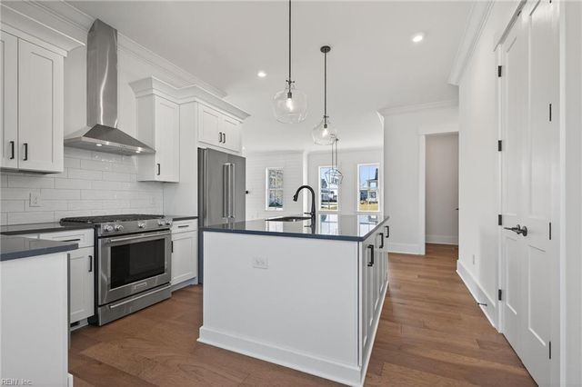 306 Bayside AVE, Cape Charles, VA 23310