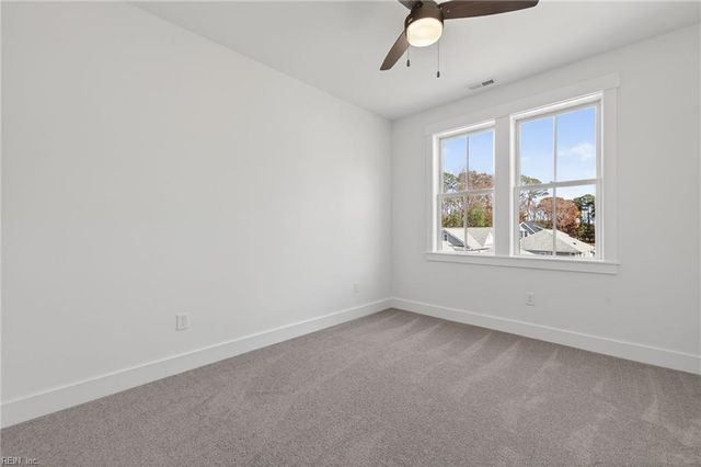 306 Bayside AVE, Cape Charles, VA 23310